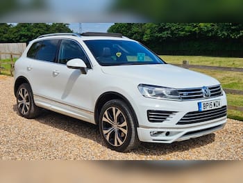 Used Volkswagen Touareg 2015 for sale - 79792003: Photo