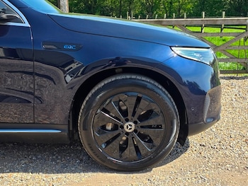 Used Mercedes-Benz EQC 2021 for sale - 78345319: Photo