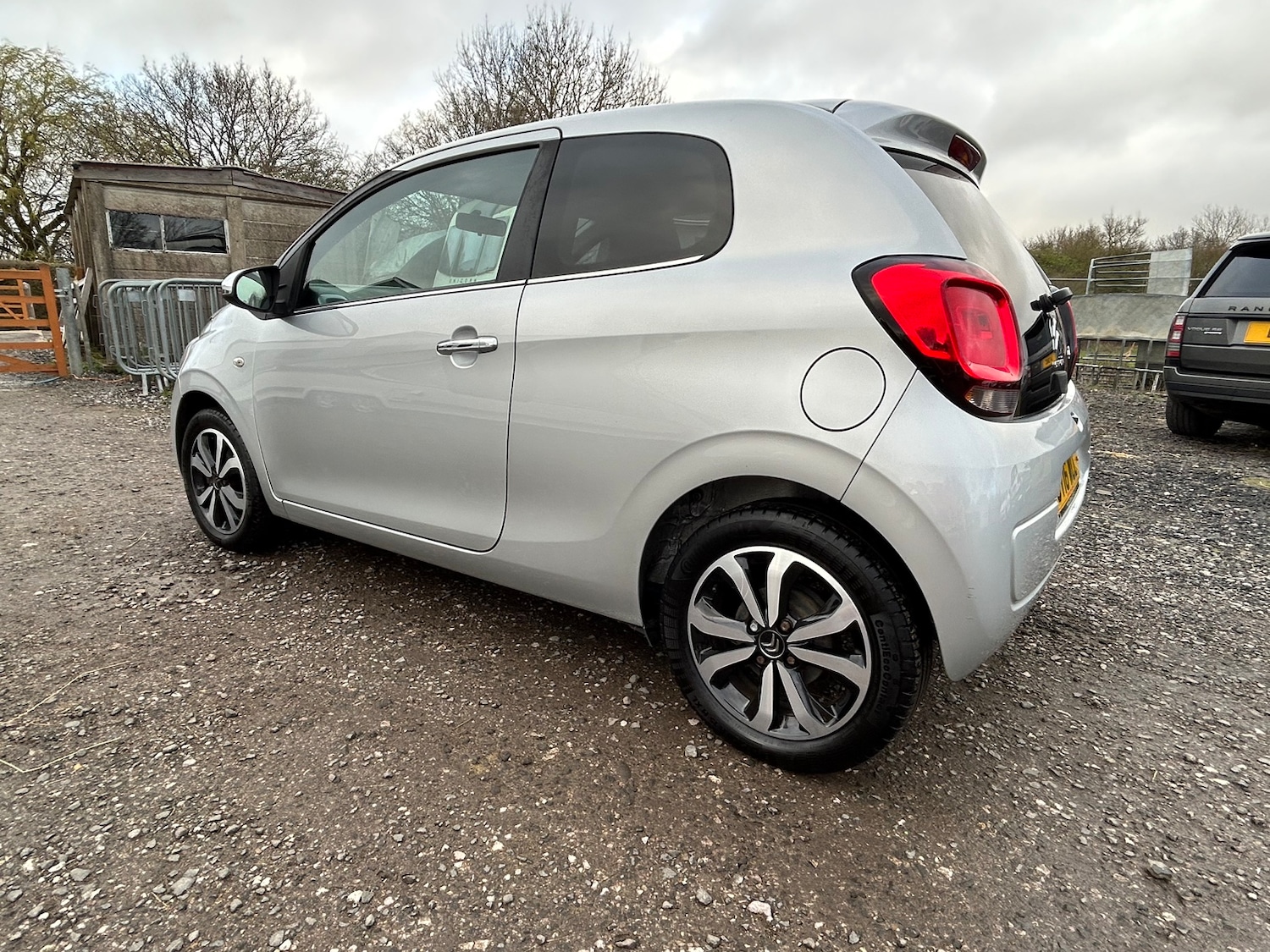 Vehicle 5