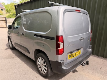 Used Peugeot Partner 2019 for sale - 78489635: Photo