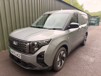 Used Ford Transit Courier 2025 for sale - 78480137: Photo