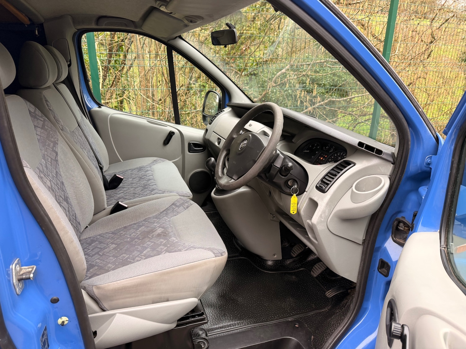 Used Vauxhall Vivaro 2003 for sale - 77221341: Photo 12