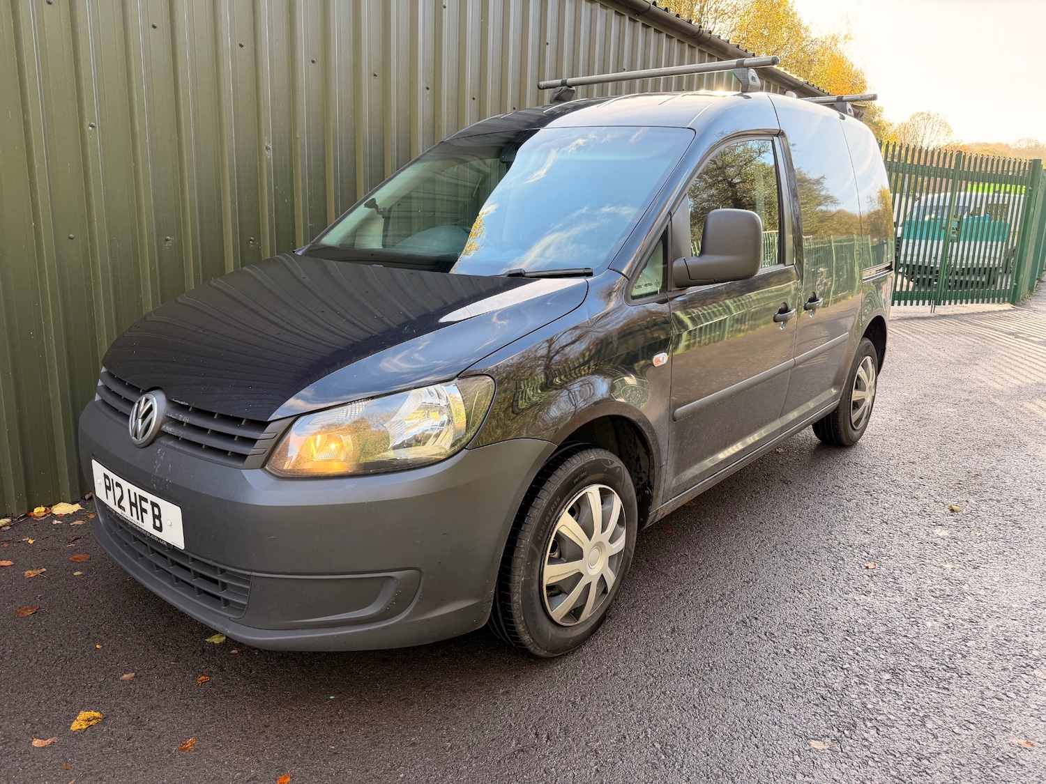 Used Volkswagen Caddy 2013 for sale - 76568208: Photo 1