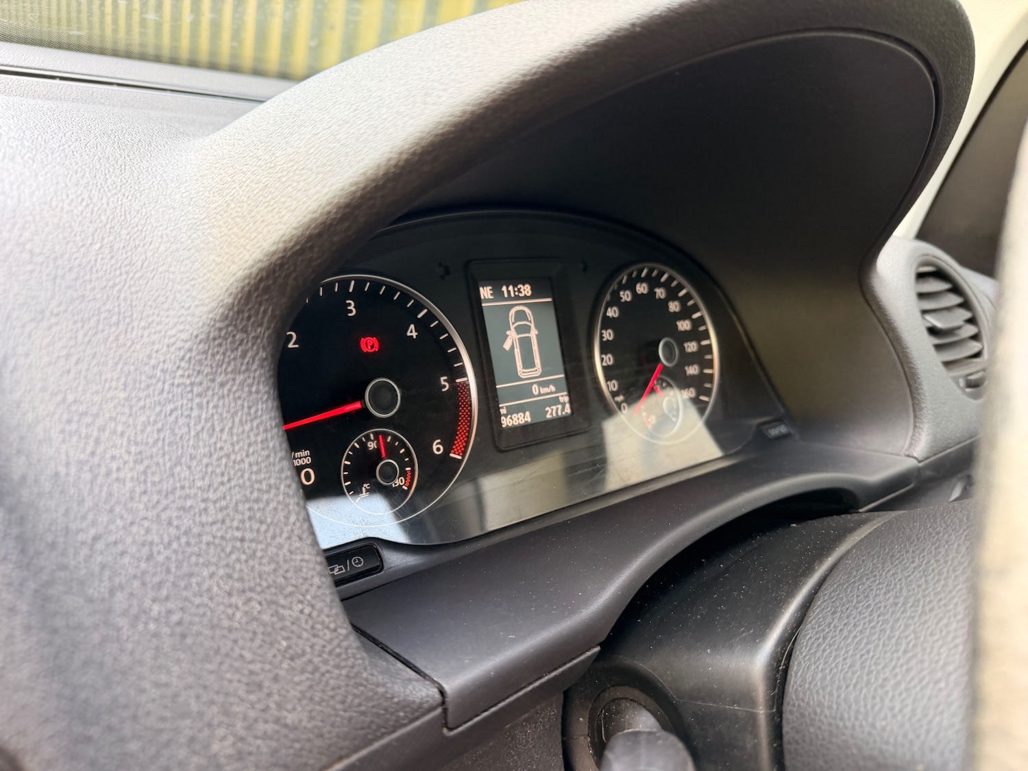 Used Volkswagen Caddy 2013 for sale - 76568208: Photo 11