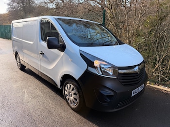 Used Vauxhall Vivaro 2018 for sale - 77220594: Photo