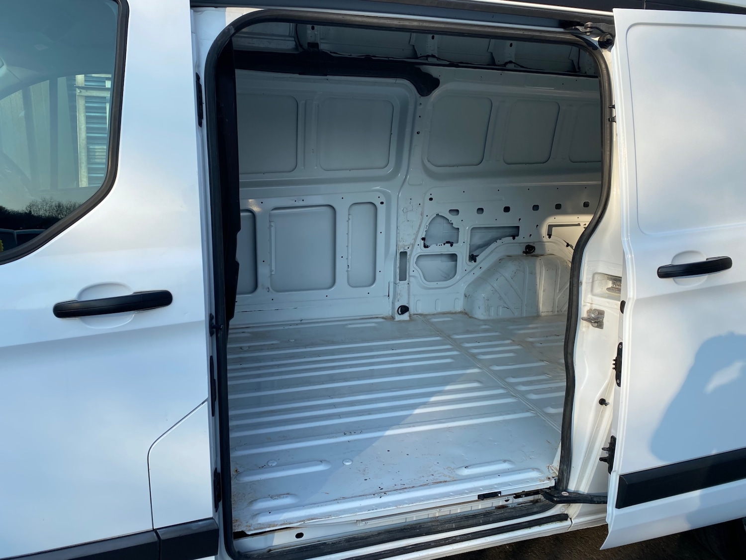 Used Ford Transit Custom 2016 for sale - 77906863: Photo 15