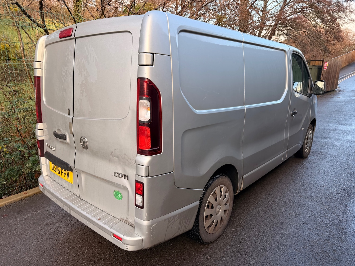 Used Vauxhall Vivaro 2016 for sale - 77220303: Photo 3