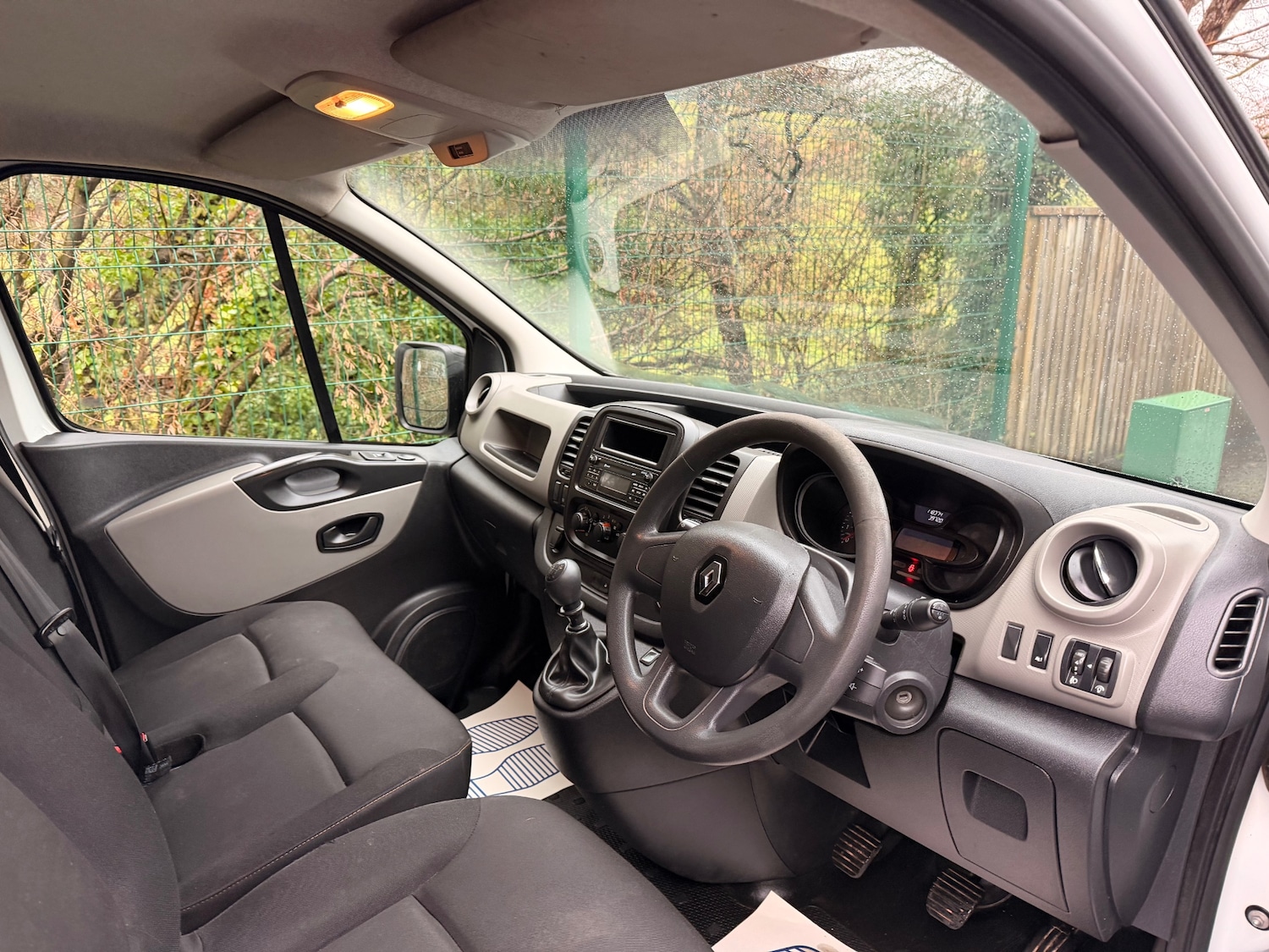 Used Renault Trafic 2017 for sale - 77028346: Photo 13