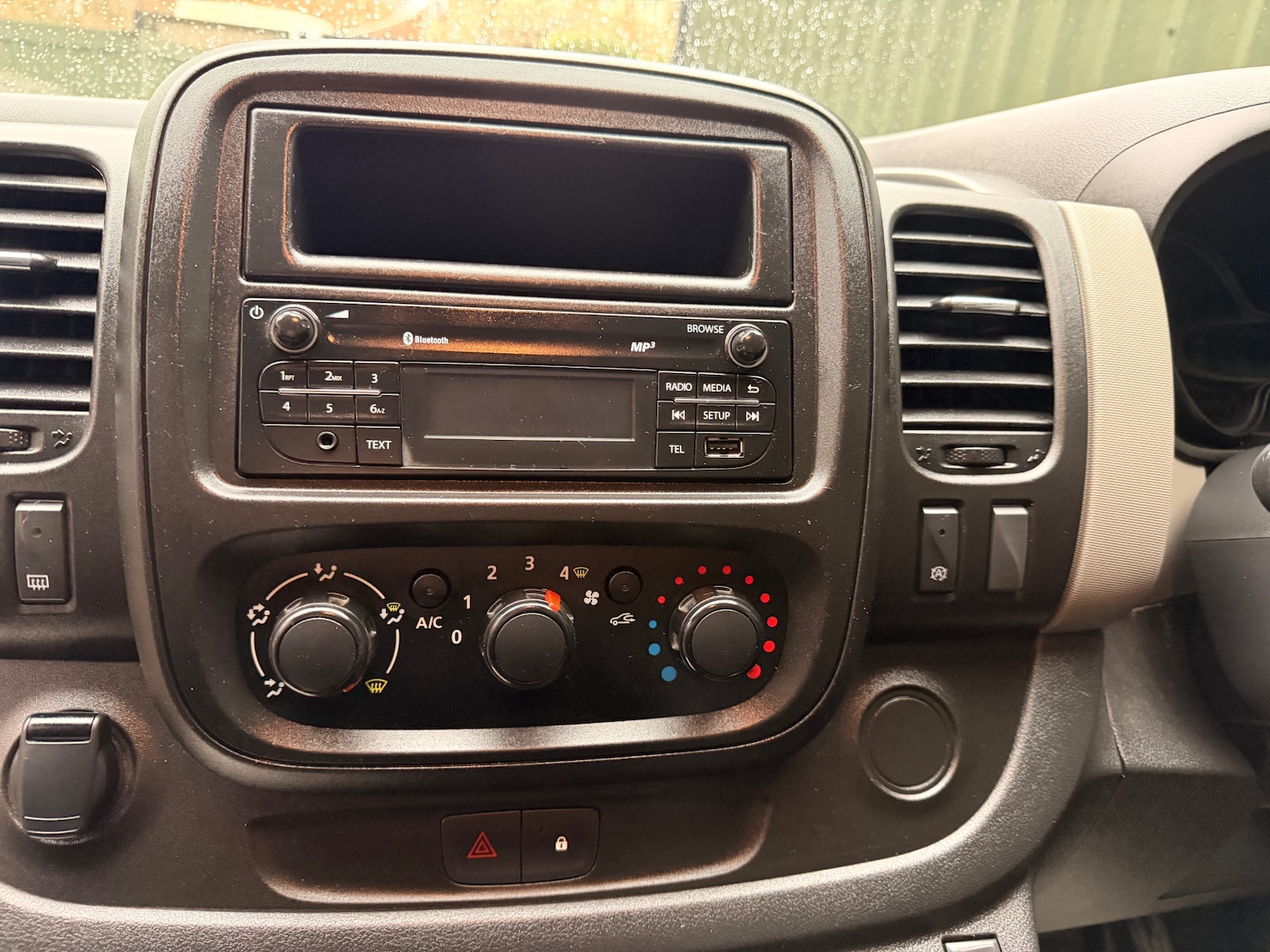 Used Renault Trafic 2017 for sale - 77028346: Photo 14