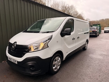 Used Renault Trafic 2017 for sale - 77028346: Photo