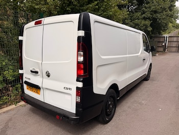 Used Vauxhall Vivaro 2015 for sale - 79347368: Photo