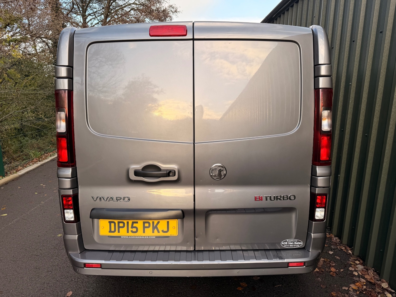 Used Vauxhall Vivaro 2015 for sale - 76785302: Photo 6