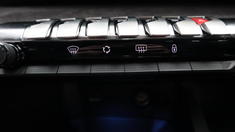 Used Peugeot 3008 2022 for sale - 77117468: Photo 28