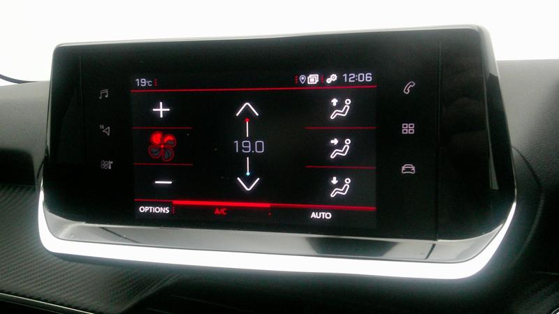 Used Peugeot 208 2023 for sale - 77117371: Photo 19