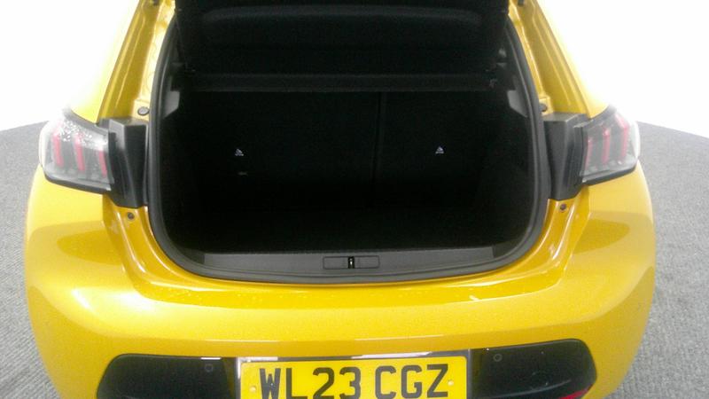 Used Peugeot 208 2023 for sale - 77117371: Photo 27