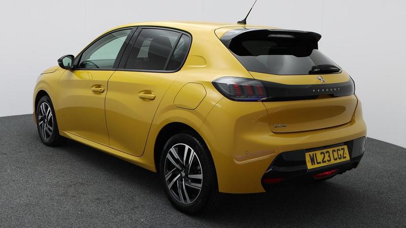 Used Peugeot 208 2023 for sale - 77117371: Photo 5