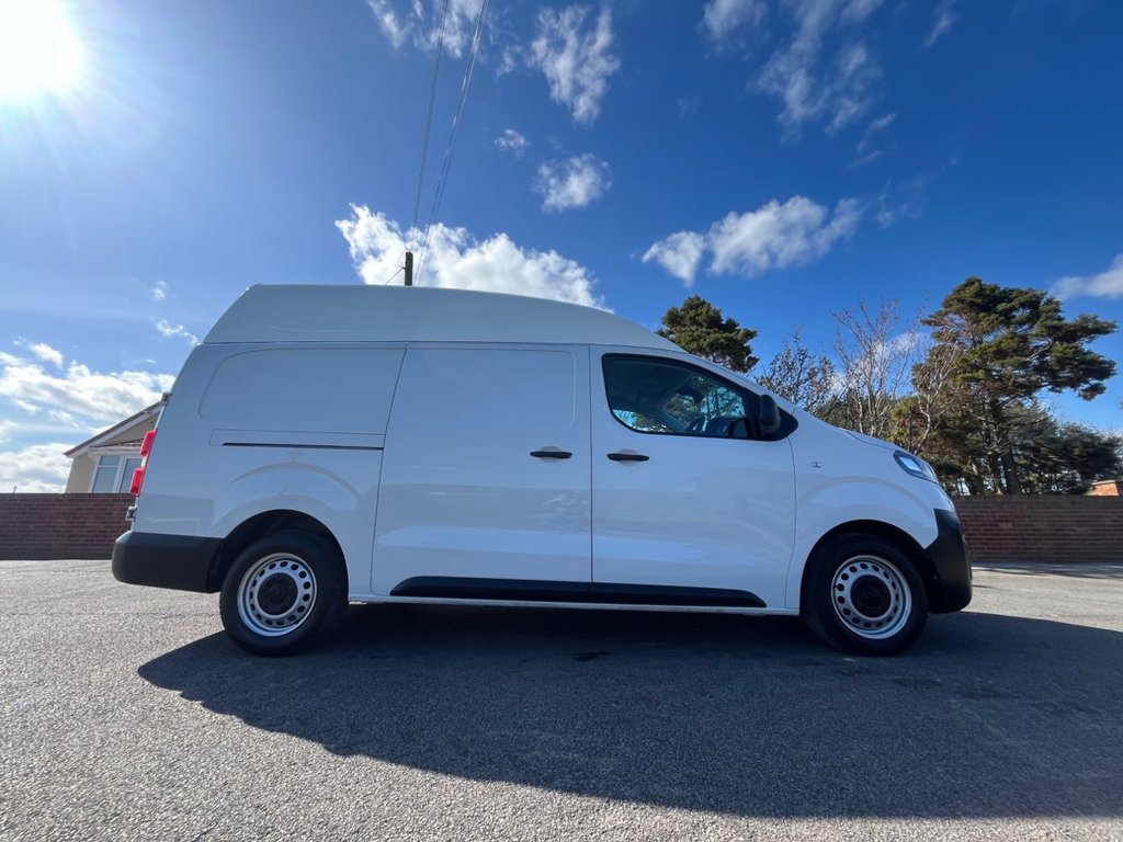 Used Vauxhall Vivaro 2023 for sale - 78124513: Photo 7