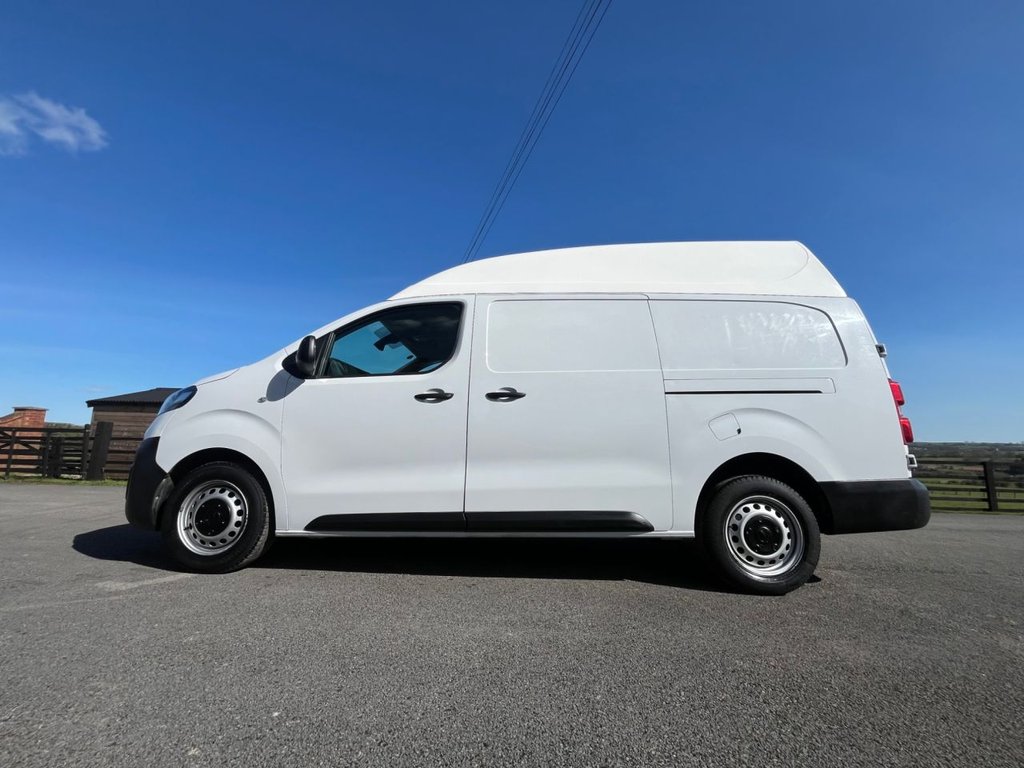 Used Vauxhall Vivaro 2023 for sale - 78124513: Photo 8