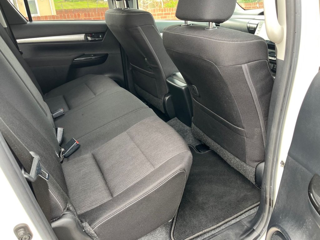 Used Toyota Hilux 2020 for sale - 76018695: Photo 11