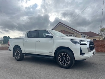 Used Toyota Hilux 2020 for sale - 76018695: Photo