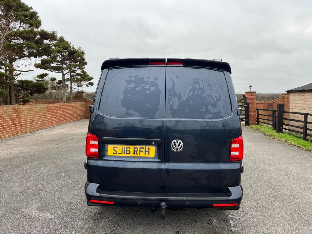 Used Volkswagen Transporter 2016 for sale - 77111219: Photo 5