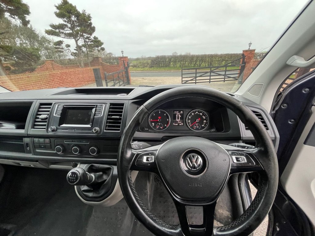 Used Volkswagen Transporter 2016 for sale - 77111219: Photo 9