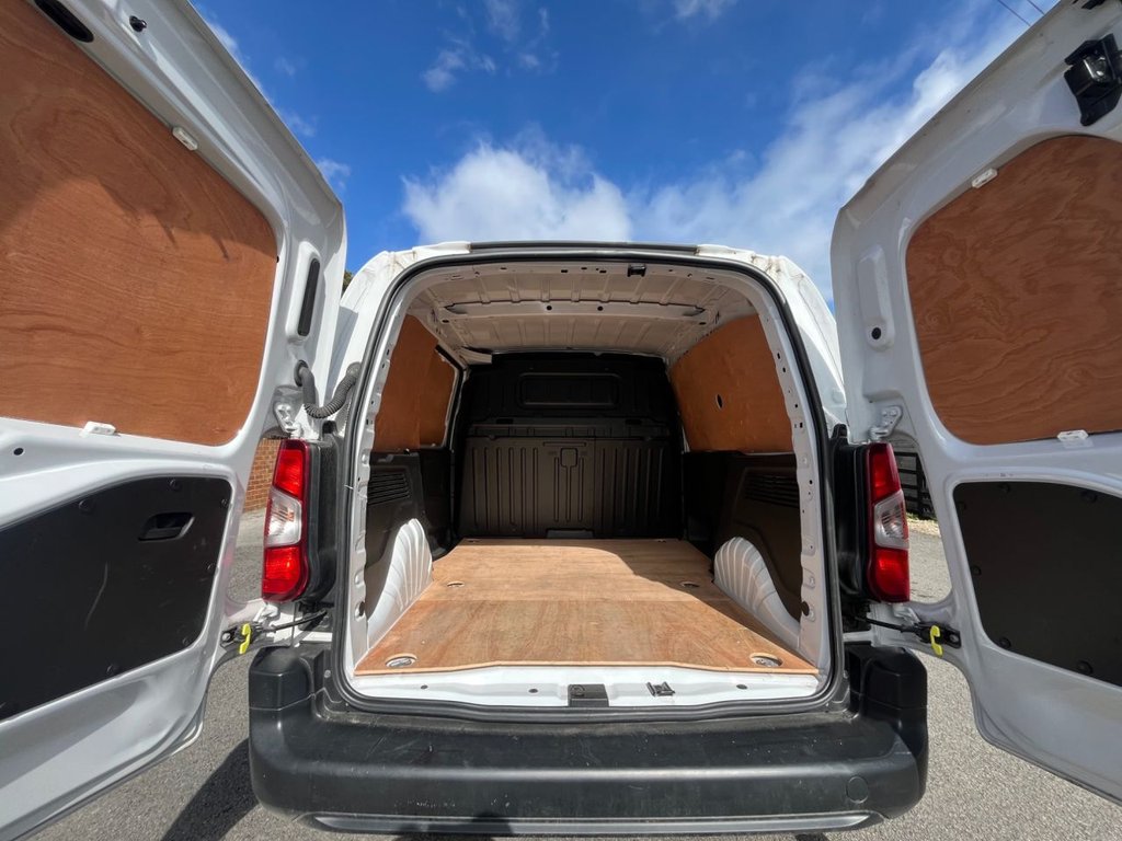 Used Vauxhall Combo 2023 for sale - 78074197: Photo 10