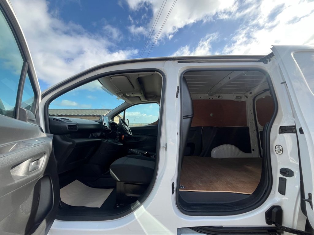 Used Vauxhall Combo 2023 for sale - 78074197: Photo 11