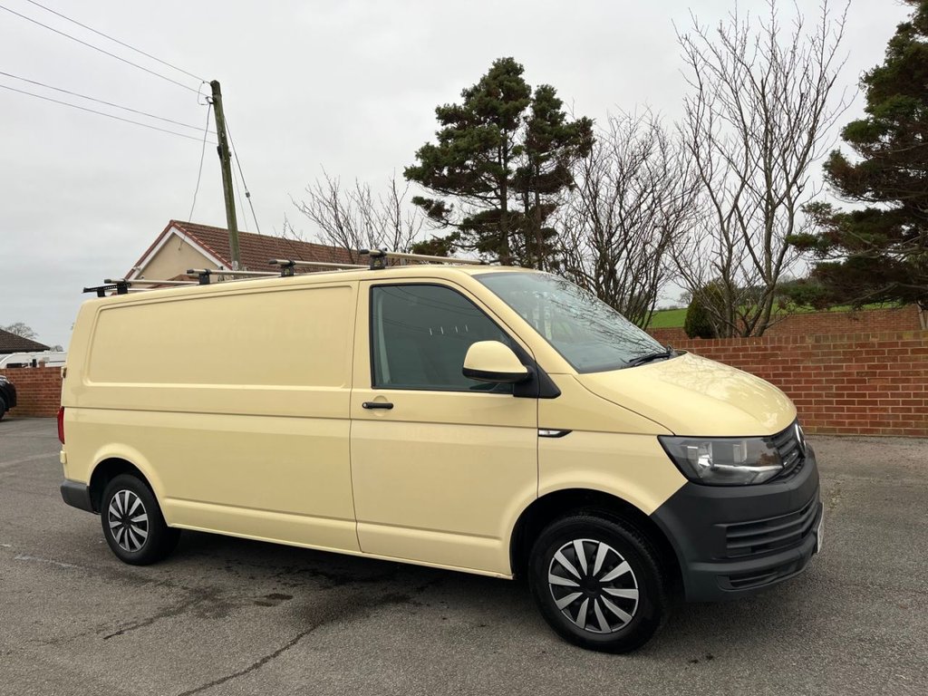 Used Volkswagen Transporter 2016 for sale - 77111229: Photo 3