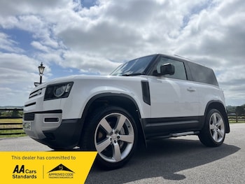 Used Land Rover Defender 2023 for sale - 78912631: Photo