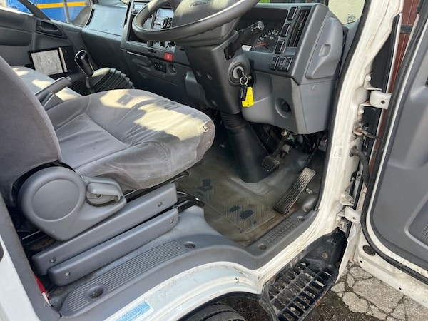 Used Isuzu Forward 2016 for sale - 74885229: Photo 12