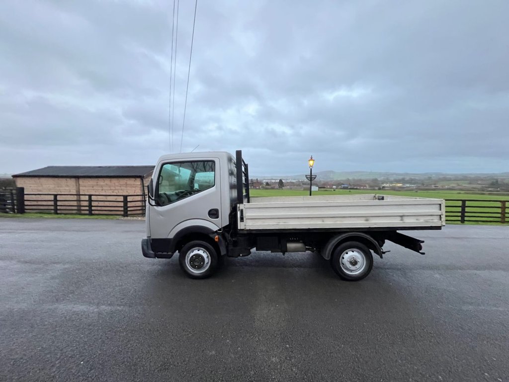 Used Nissan Cabstar 2010 for sale - 76784010: Photo 9