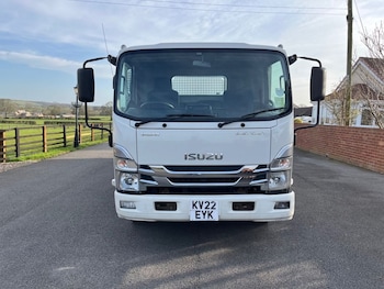 Used Isuzu Forward 2022 for sale - 77941719: Photo
