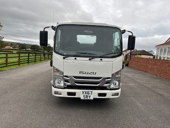 Used Isuzu Other 2017 for sale - 76228967: Photo