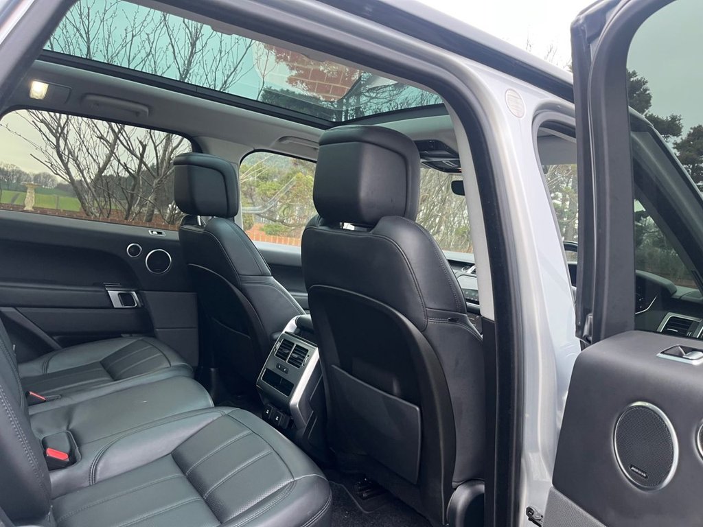 Used Land Rover Range Rover Sport 2019 for sale - 77959717: Photo 11