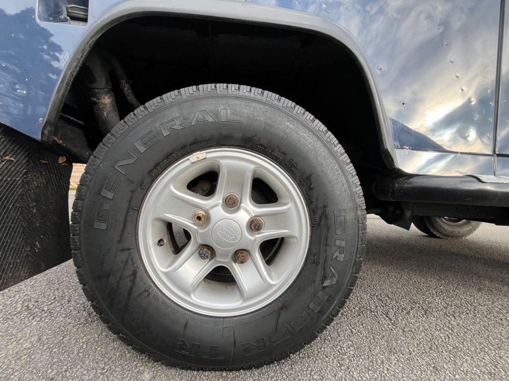 Used Land Rover Defender 2010 for sale - 77748681: Photo 11