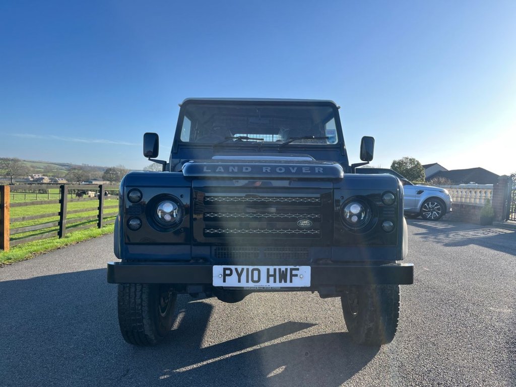 Used Land Rover Defender 2010 for sale - 77748681: Photo 2