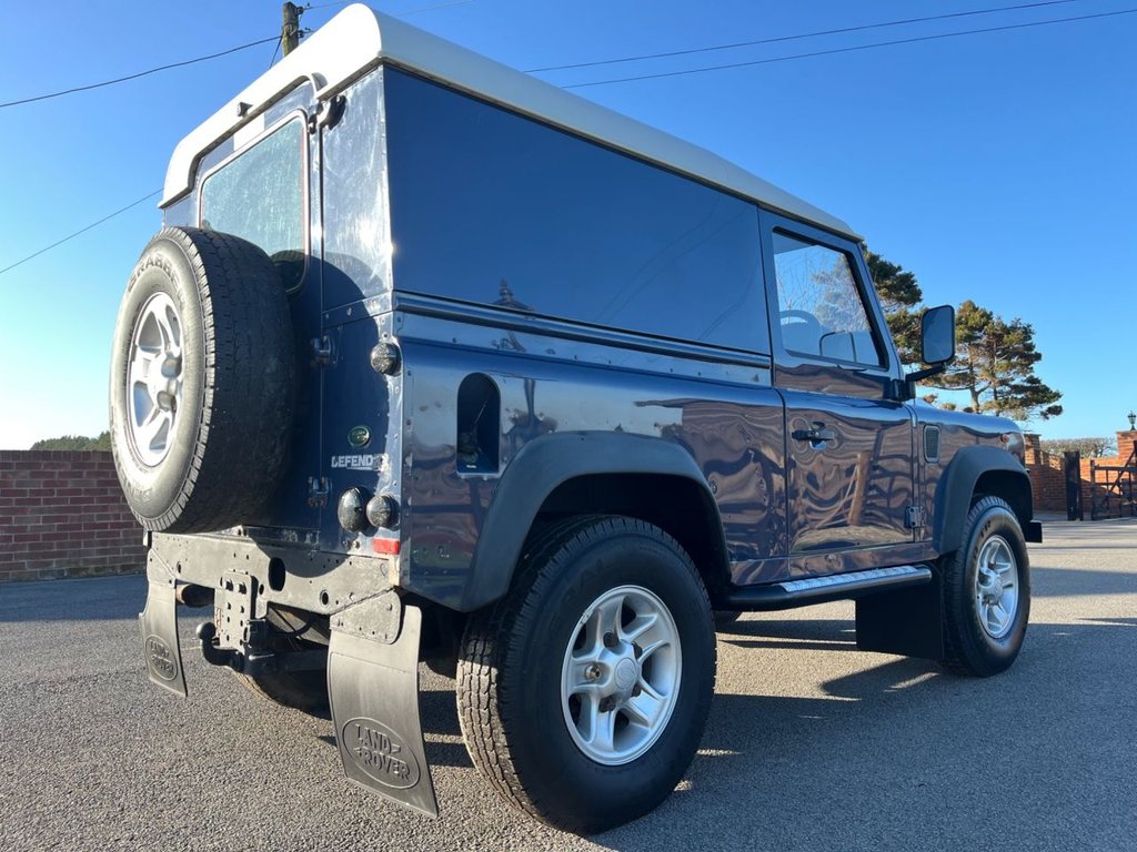 Used Land Rover Defender 2010 for sale - 77748681: Photo 6