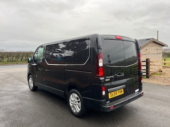 Used Renault Trafic 2018 for sale - 77287638: Photo