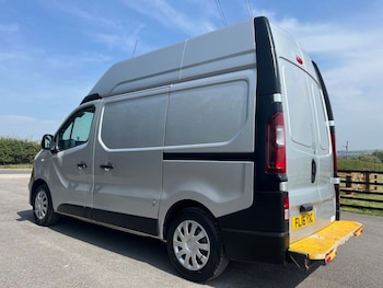 Used Vauxhall Vivaro 2016 for sale - 75573671: Photo