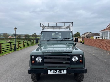 Used Land Rover Defender 2012 for sale - 76309390: Photo