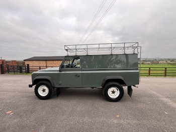 Used Land Rover Defender 2012 for sale - 76309390: Photo
