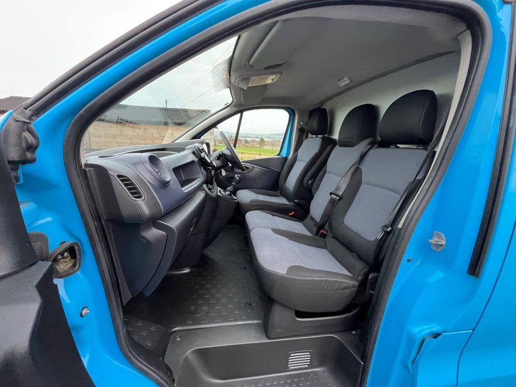 Used Vauxhall Vivaro 2016 for sale - 77269099: Photo 12