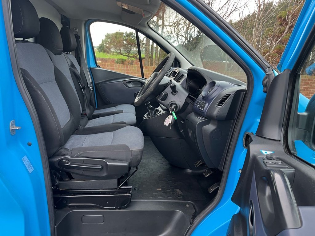 Used Vauxhall Vivaro 2016 for sale - 77269099: Photo 9