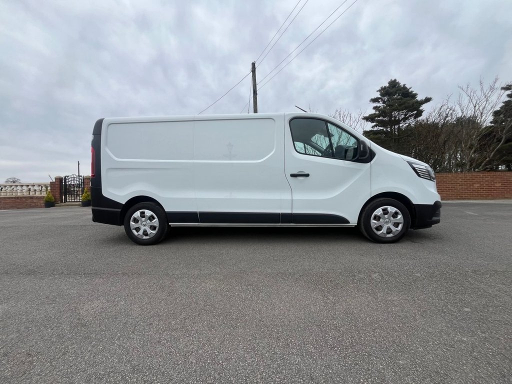 Used Renault Trafic 2022 for sale - 77995329: Photo 8