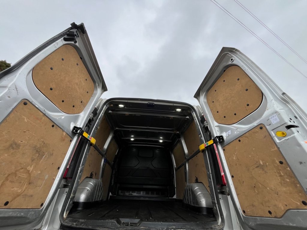 Used Ford Transit Custom 2020 for sale - 77614112: Photo 8