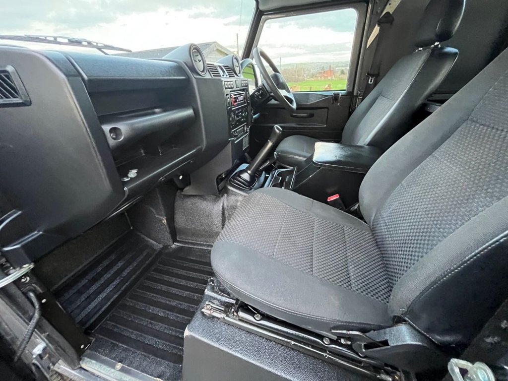 Used Land Rover Defender 2014 for sale - 77660149: Photo 10