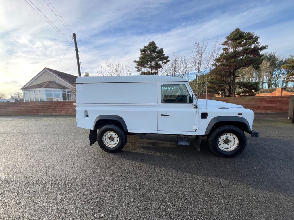 Used Land Rover Defender 2014 for sale - 76973755: Photo 7