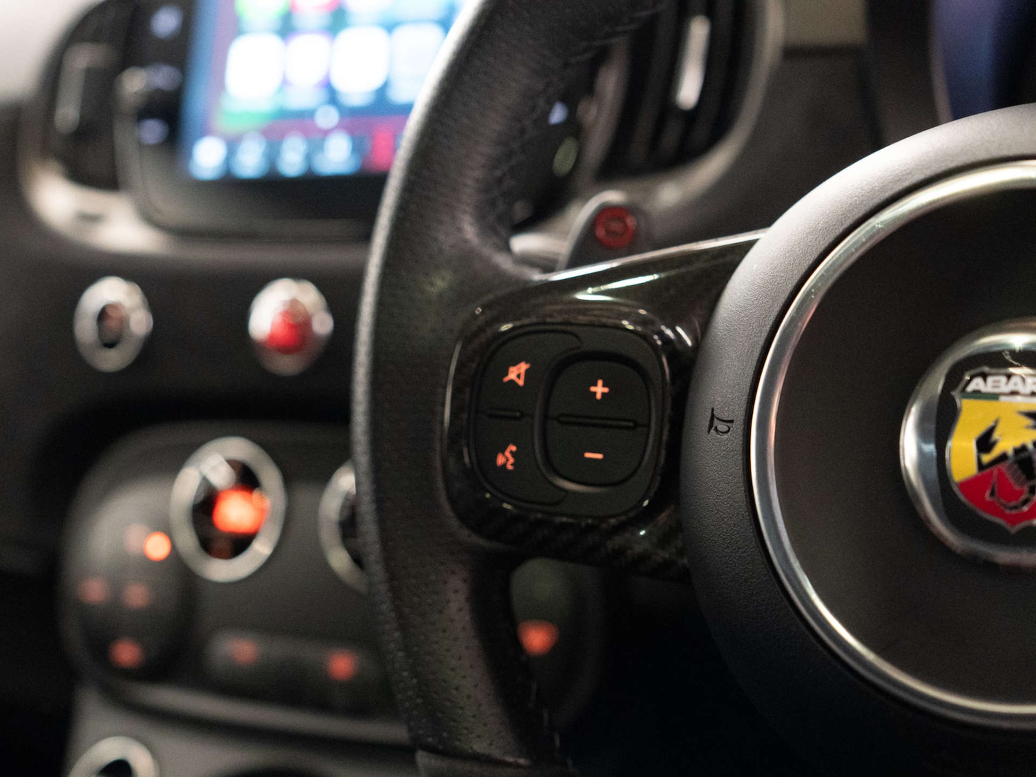 Used Abarth 695 2022 for sale - 77022759: Photo 11