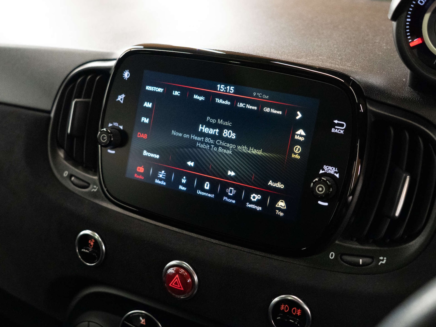 Used Abarth 695 2022 for sale - 77022759: Photo 17